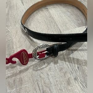 New Women’s Brighton USA Black Size 30 Medium Silver Buckle Classic Belt